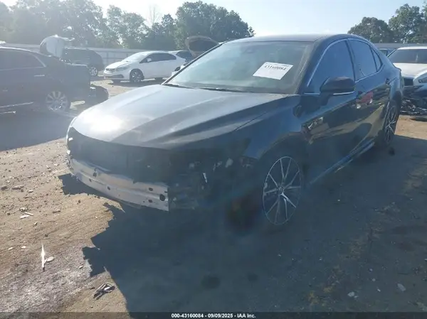 4T1G11AK1RU899809 2024 TOYOTA CAMRY - Image 2
