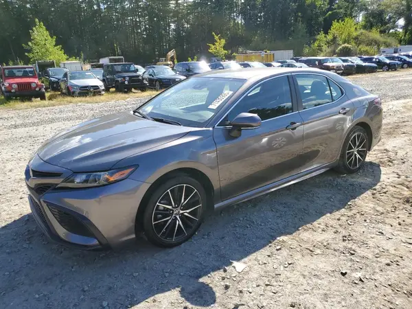 4T1G11AK1RU910095 2024 TOYOTA CAMRY - Image 1
