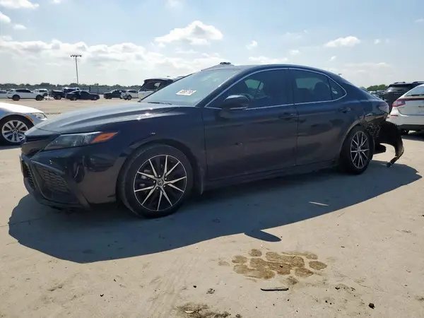 4T1G11AK1RU912574 2024 TOYOTA CAMRY - Image 1