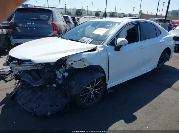 4T1G11AK1RU914552 2024 TOYOTA CAMRY - Image 2
