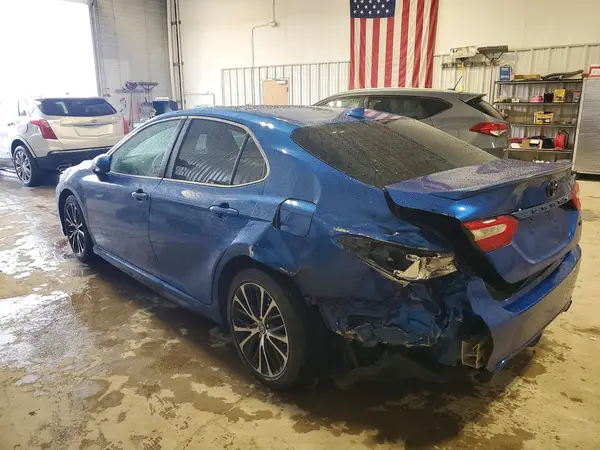 4T1G11AK2LU303727 2020 TOYOTA CAMRY - Image 2