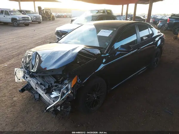 4T1G11AK2LU306854 2020 TOYOTA CAMRY - Image 2