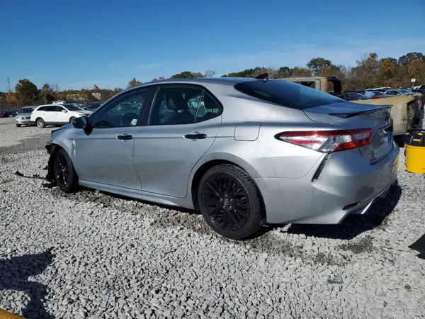 4T1G11AK2LU317675 2020 TOYOTA CAMRY - Image 2