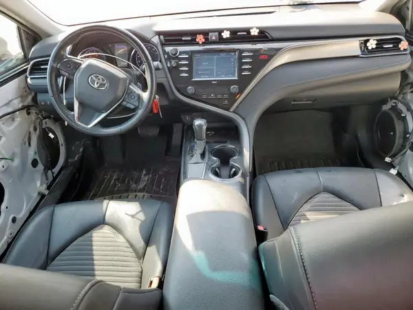 4T1G11AK2LU318731 2020 TOYOTA CAMRY - Image 8