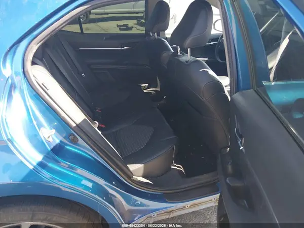 4T1G11AK2LU319071 2020 TOYOTA CAMRY - Image 8