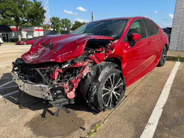 4T1G11AK2LU322178 2020 TOYOTA CAMRY - Image 2