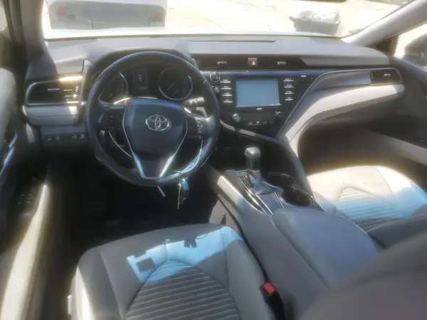 4T1G11AK2LU330734 2020 TOYOTA CAMRY - Image 8