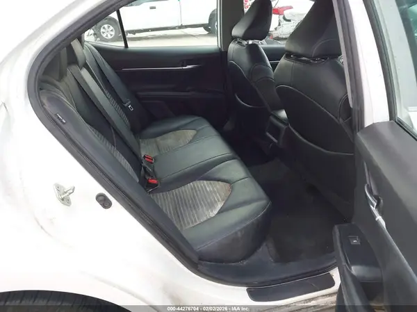 4T1G11AK2LU332029 2020 TOYOTA CAMRY - Image 8
