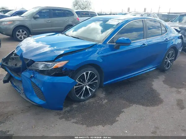4T1G11AK2LU336694 2020 TOYOTA CAMRY - Image 2