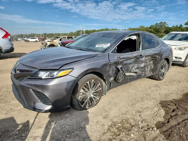 4T1G11AK2LU336873 2020 TOYOTA CAMRY - Image 1