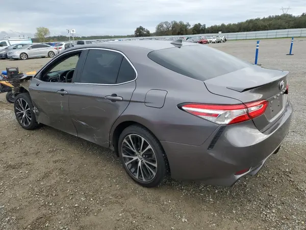 4T1G11AK2LU340678 2020 TOYOTA CAMRY - Image 2