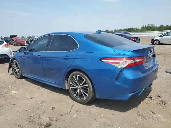4T1G11AK2LU343323 2020 TOYOTA CAMRY - Image 2