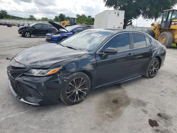 4T1G11AK2LU345766 2020 TOYOTA CAMRY - Image 1