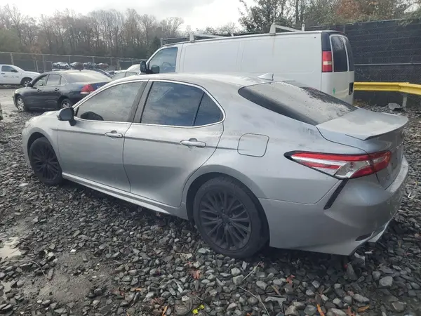 4T1G11AK2LU347758 2020 TOYOTA CAMRY - Image 2