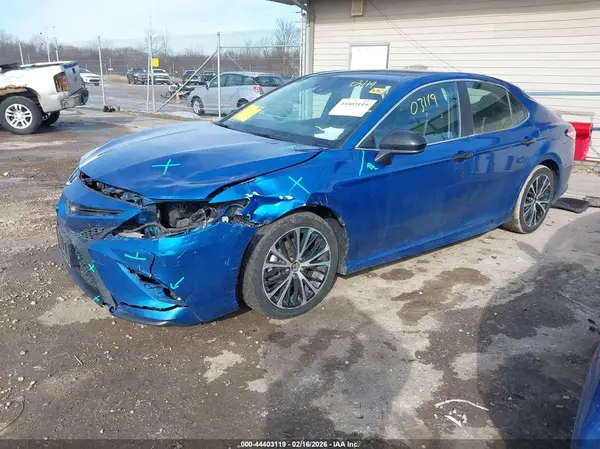 4T1G11AK2LU350580 2020 TOYOTA CAMRY - Image 2