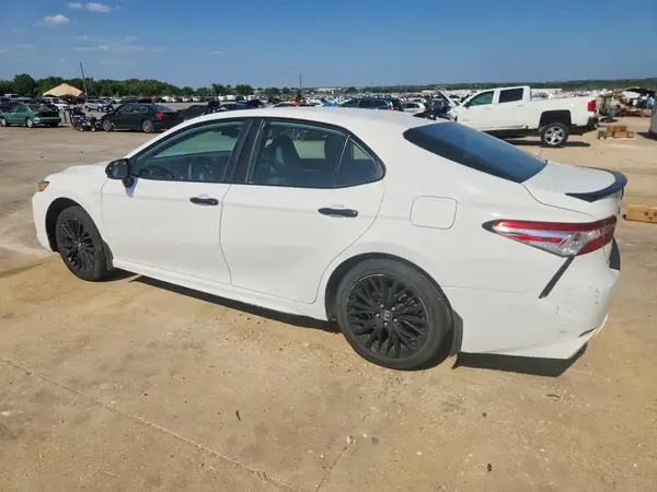 4T1G11AK2LU354533 2020 TOYOTA CAMRY - Image 2