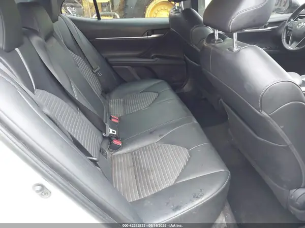 4T1G11AK2LU354922 2020 TOYOTA CAMRY - Image 8