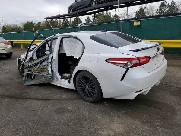 4T1G11AK2LU356797 2020 TOYOTA CAMRY - Image 2