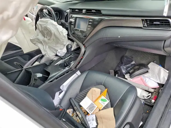 4T1G11AK2LU356797 2020 TOYOTA CAMRY - Image 8