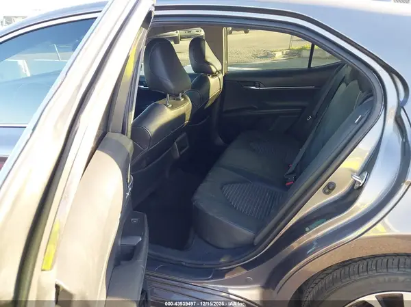 4T1G11AK2LU361692 2020 TOYOTA CAMRY - Image 8