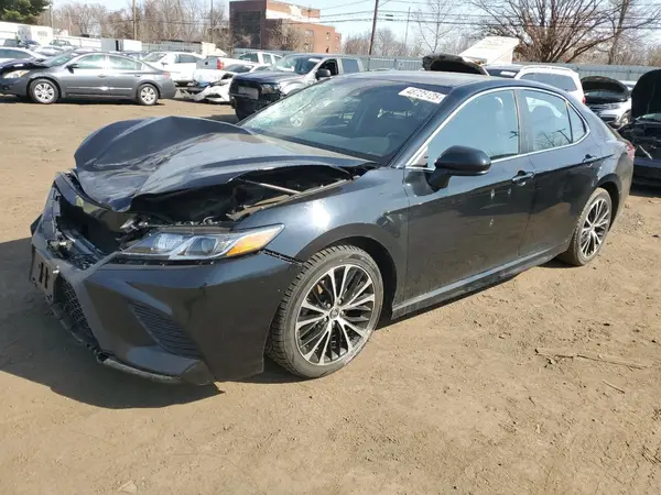 4T1G11AK2LU365435 2020 TOYOTA CAMRY - Image 1