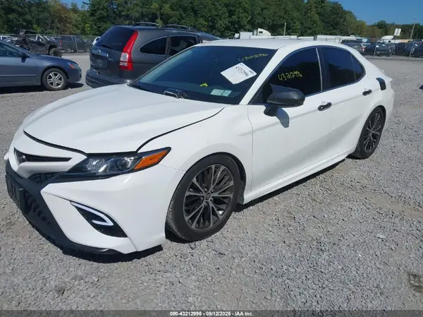 4T1G11AK2LU369680 2020 TOYOTA CAMRY - Image 2