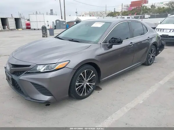 4T1G11AK2LU375852 2020 TOYOTA CAMRY - Image 2