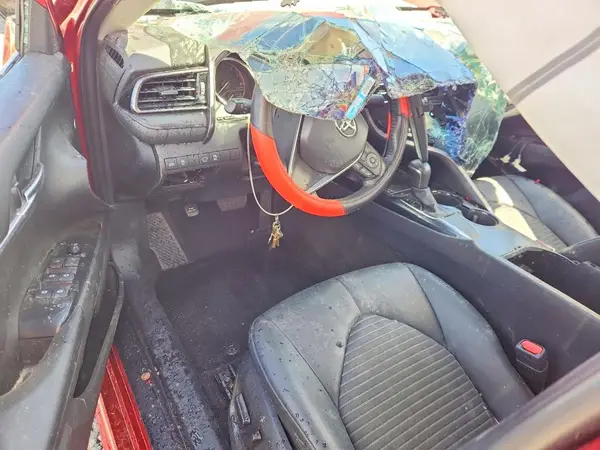 4T1G11AK2LU383255 2020 TOYOTA CAMRY - Image 8