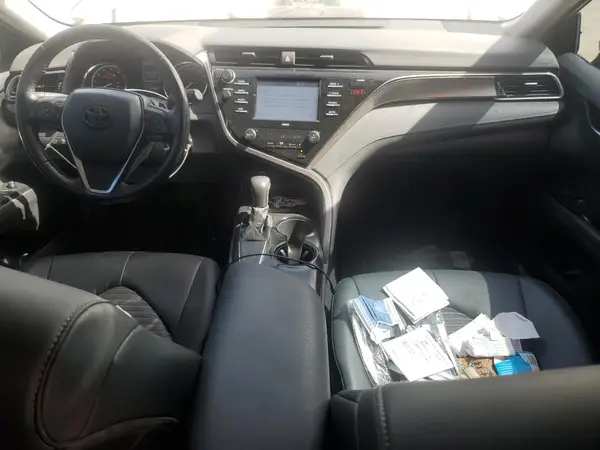 4T1G11AK2LU388293 2020 TOYOTA CAMRY - Image 8