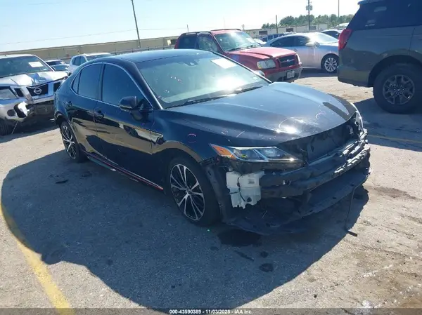 4T1G11AK2LU391839 2020 TOYOTA CAMRY - Image 1