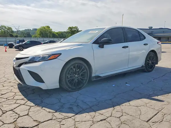 4T1G11AK2LU394367 2020 TOYOTA CAMRY - Image 1