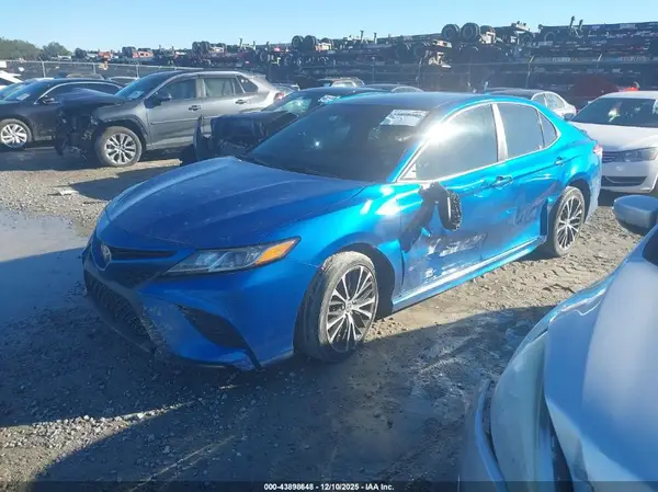 4T1G11AK2LU400040 2020 TOYOTA CAMRY - Image 2