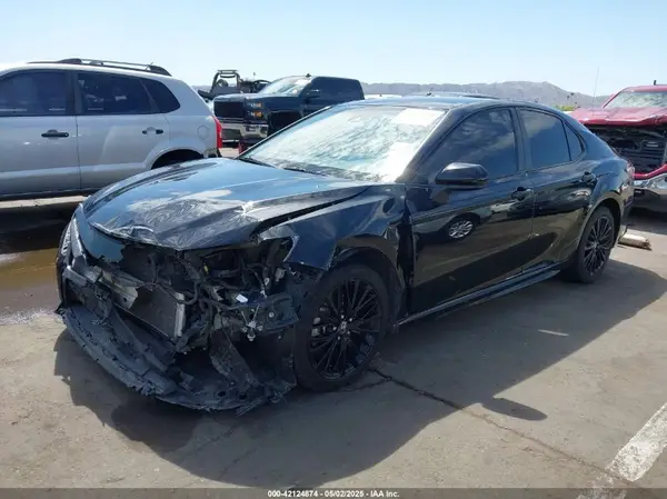 4T1G11AK2LU401673 2020 TOYOTA CAMRY - Image 2