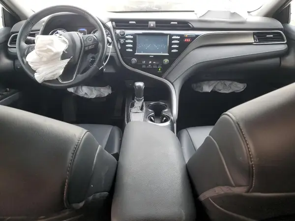 4T1G11AK2LU501207 2020 TOYOTA CAMRY - Image 8