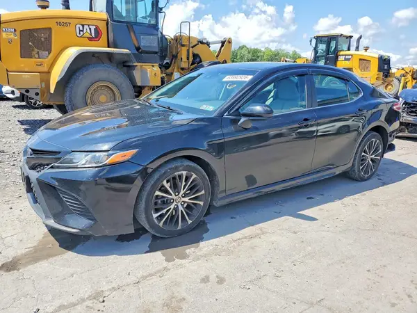 4T1G11AK2LU501255 2020 TOYOTA CAMRY - Image 1