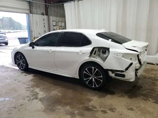 4T1G11AK2LU502454 2020 TOYOTA CAMRY - Image 2