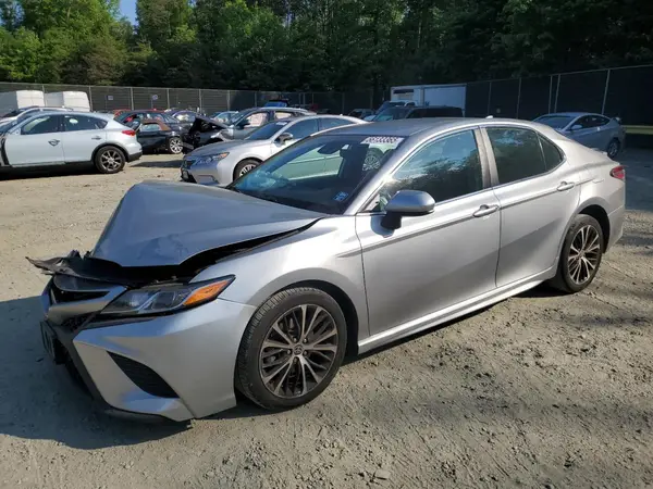 4T1G11AK2LU502857 2020 TOYOTA CAMRY - Image 1