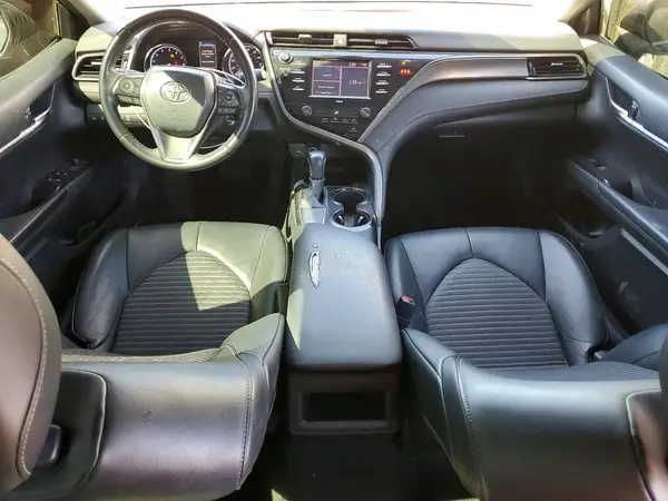 4T1G11AK2LU504639 2020 TOYOTA CAMRY - Image 8