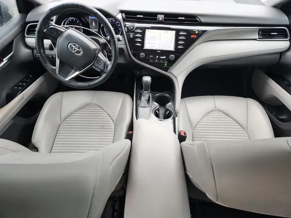 4T1G11AK2LU509498 2020 TOYOTA CAMRY - Image 8