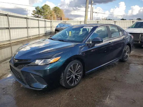 4T1G11AK2LU511350 2020 TOYOTA CAMRY - Image 1