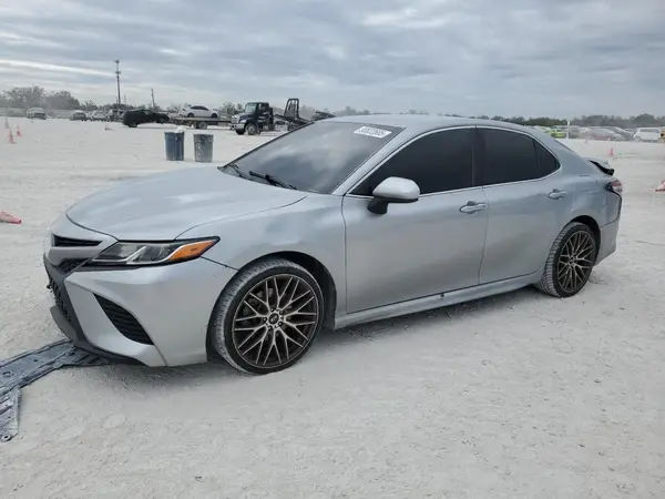 4T1G11AK2LU866597 2020 TOYOTA CAMRY - Image 1
