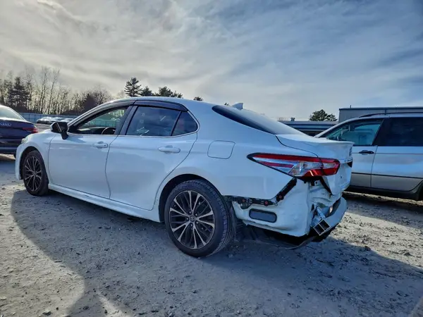 4T1G11AK2LU870312 2020 TOYOTA CAMRY - Image 2
