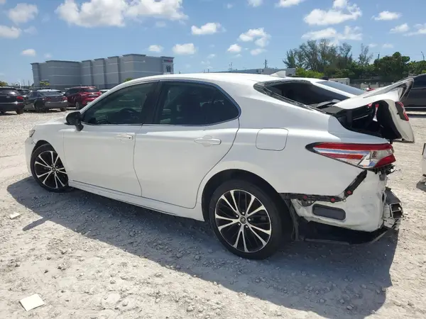 4T1G11AK2LU871122 2020 TOYOTA CAMRY - Image 2