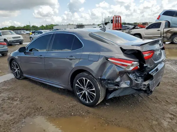 4T1G11AK2LU873890 2020 TOYOTA CAMRY - Image 2