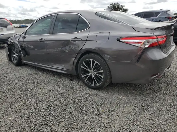 4T1G11AK2LU883772 2020 TOYOTA CAMRY - Image 2