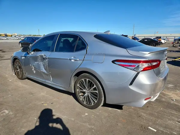 4T1G11AK2LU887496 2020 TOYOTA CAMRY - Image 2