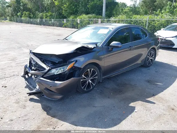 4T1G11AK2LU891824 2020 TOYOTA CAMRY - Image 2