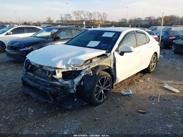 4T1G11AK2LU893105 2020 TOYOTA CAMRY - Image 2