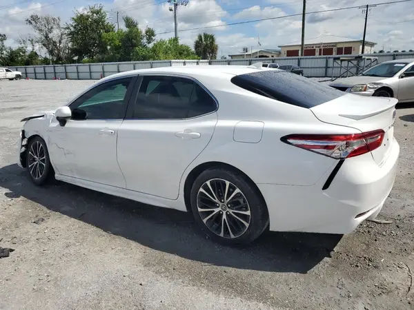 4T1G11AK2LU893170 2020 TOYOTA CAMRY - Image 2