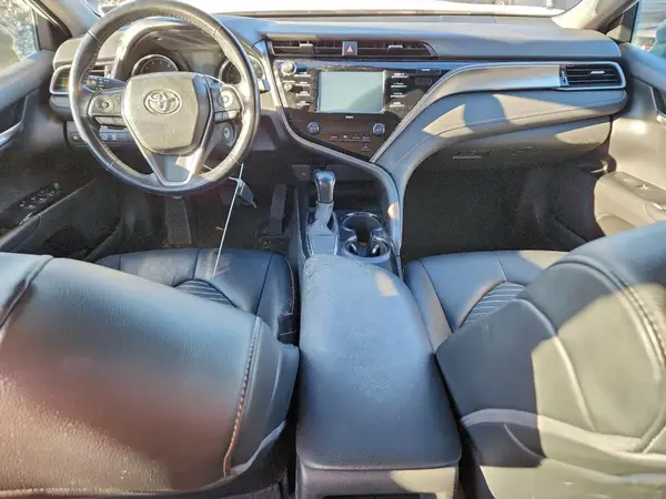 4T1G11AK2LU907035 2020 TOYOTA CAMRY - Image 8
